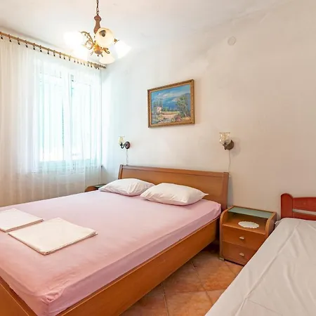 Hvar 15706c Apartman *