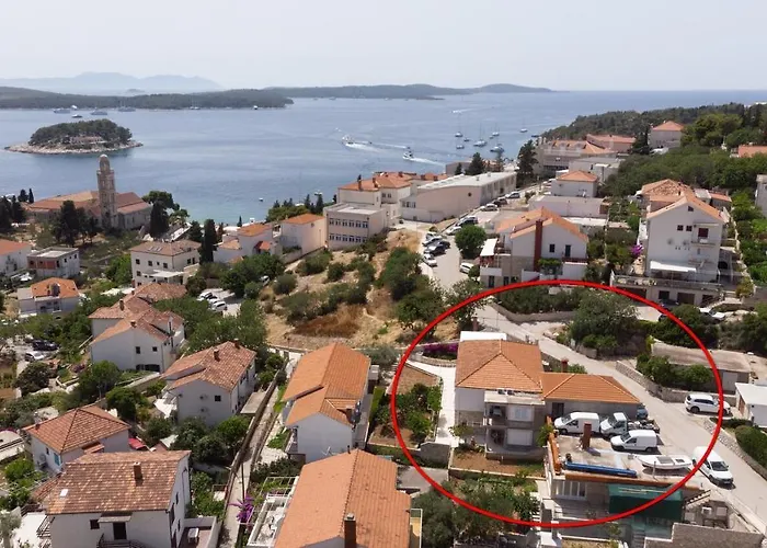 Hvar 15706c Hvar Town