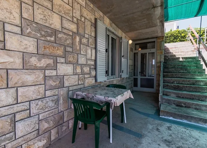 Apartment Hvar 15706c